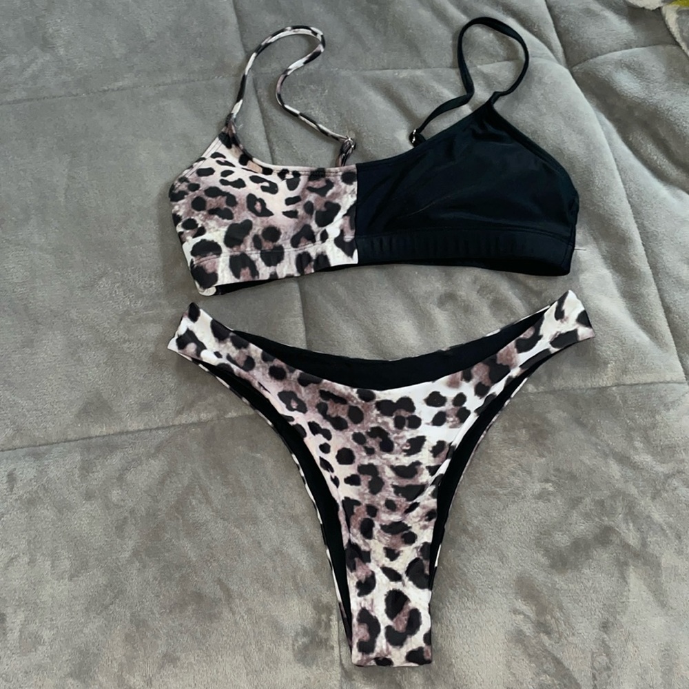 Leopard print bikini